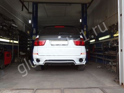 Установка насадки на глушитель  BMW X5 E70